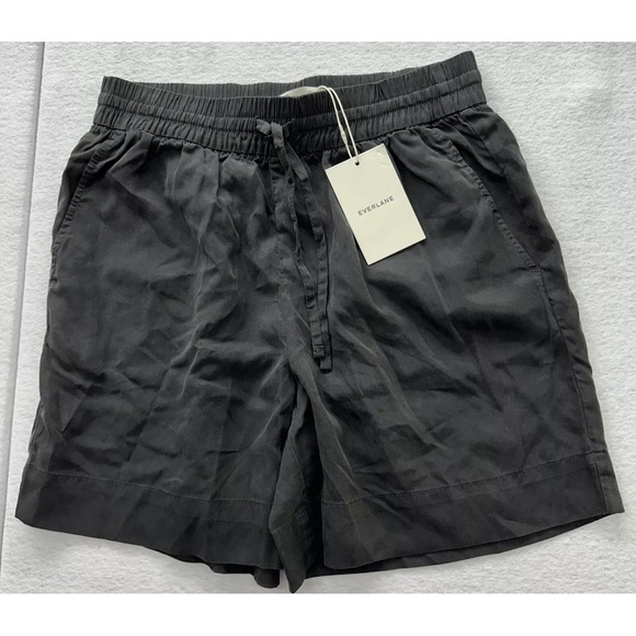 Everlane The Vacation Short Pull-On 100% Lyocell Shorts Black Women Medium NWT - Picture 5 of 8